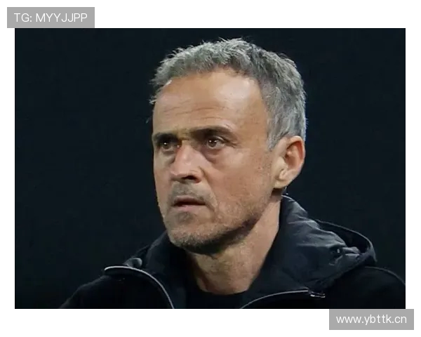 恩里克为巴黎球员安排三天假期以调整状态和恢复体能